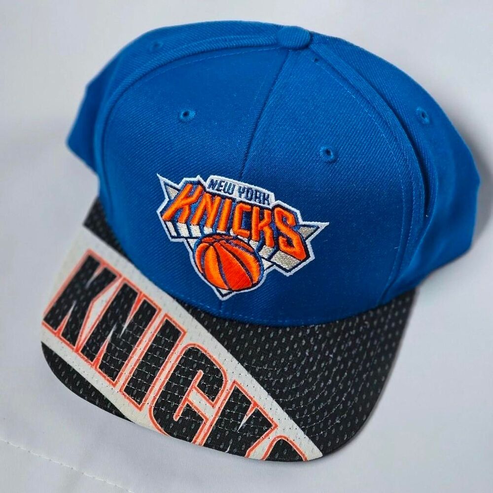 Mitchell & Ness New York Knicks Blue Snapback